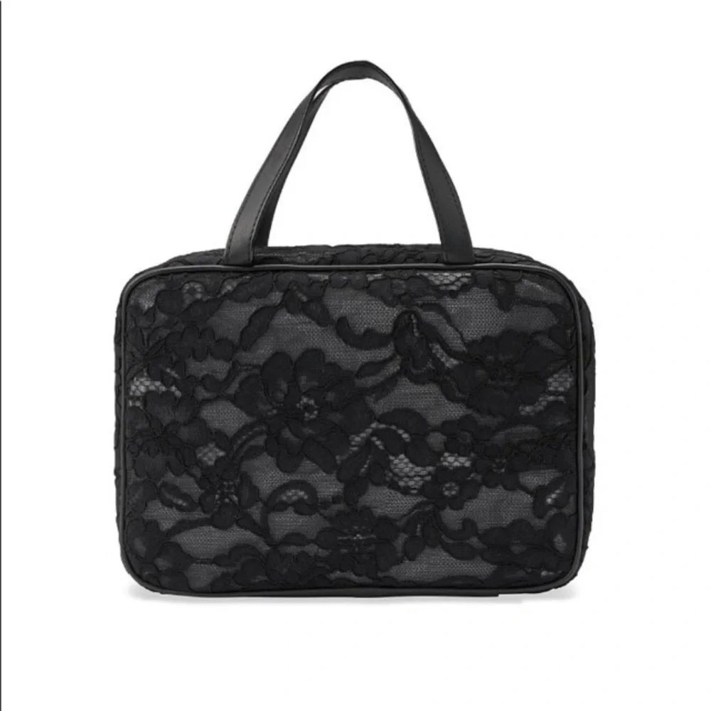 NWT VS Everything travel case‎